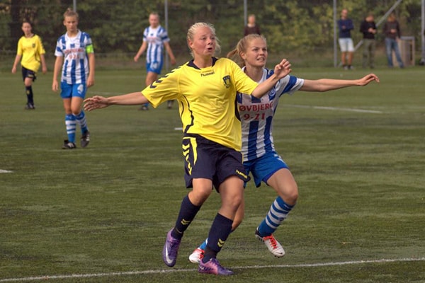 OBs U18-piger i efterårets hjemmekamp mod  Brøndby, som sluttede med et 1-2-nederlag.