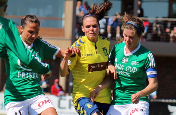 I perioden 2012-2015 spillede Sofie Junge Pedersen (t.h.) for topholdet Fortuna Hjørring.