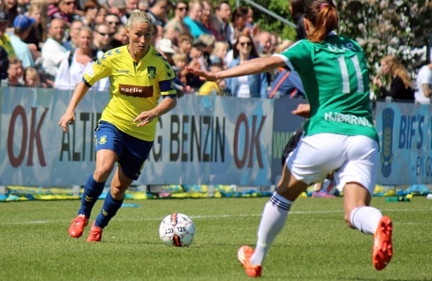 Theresa Nielsen i aktion mod Fortuna Hjørring i pokalfinalen i 2015. Arkivfoto: Steen Trolle