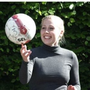 Spillende assistenttræner Marlene Larsen