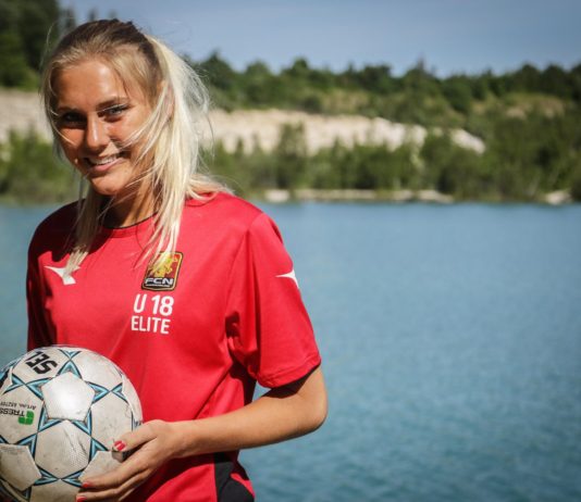 Oplev Lauras hverdag som professionel i FCN