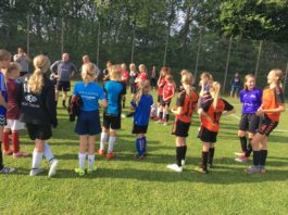 Fodboldglade piger fra omegnsklubberne er vilde med talenttræningen i Lyseng