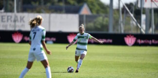 Ti skæve til Caroline Rask