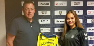 17-årig får kontrakt med Brøndbys kvindeligahold