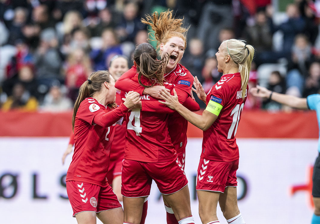 evne Løfte katastrofe Danmark trækker Tyskland, Spanien og Finland til EM 2022 - Fodbold for piger