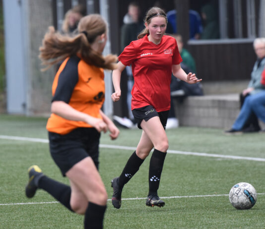 Efterskoletræneren: Pigerne skal udfordres og udvikles på det niveau, de er på