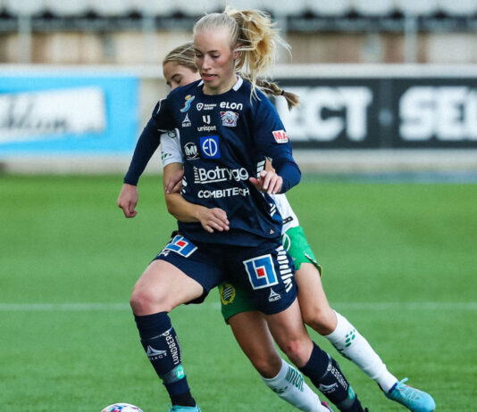 Vilde Amalie Vangsgaard scorer 4 kasser mod Eskilstuna United – se dem alle her
