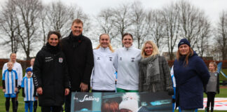 Ukraine-indsamling markeret inden fodboldkamp