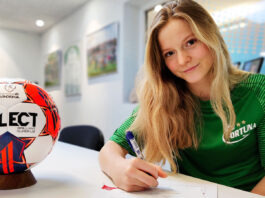 Fortuna Hjørring belønner 15-årige akademispiller Signe Duun med en kontrakt