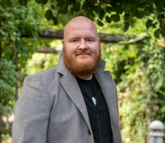 Ny OB-chef skal finde udenlandske spillere til kvindesatsning