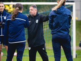 Pigetrænerseminar: Lær spillerne at bruge hele banen