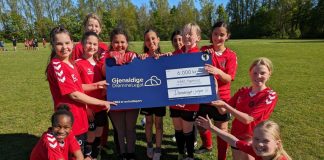 Fodboldpiger i Aalborg fik tur i Fårup Sommerland