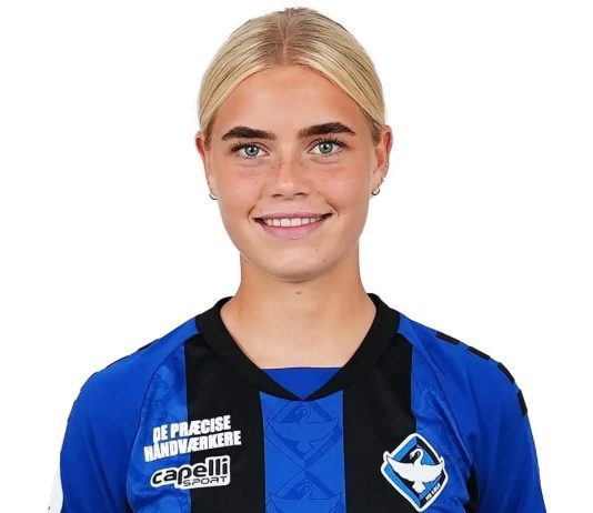 Cornelia Kramers vilde landsholdsdebut: Scorede efter 2 minutter og 41 sekunder