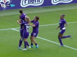 SE MÅLET: Emma Færge scorer frisparksdrøn i Fiorentina-sejr