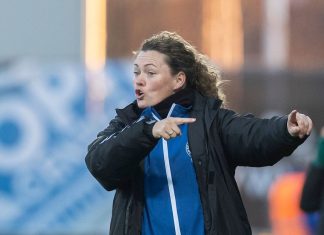 Anja Heiner-Møller og Vancouver vinder første trofæ i ny canadisk liga