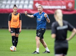 Landstræner efterlyser bedre forhold for pige- og kvindefodbold