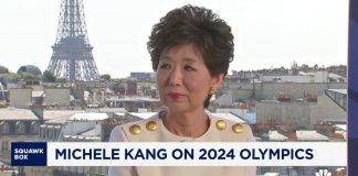 Hun ejer tre fodboldhold – og er i fuld gang med at vende op og ned på kvindefodbolden