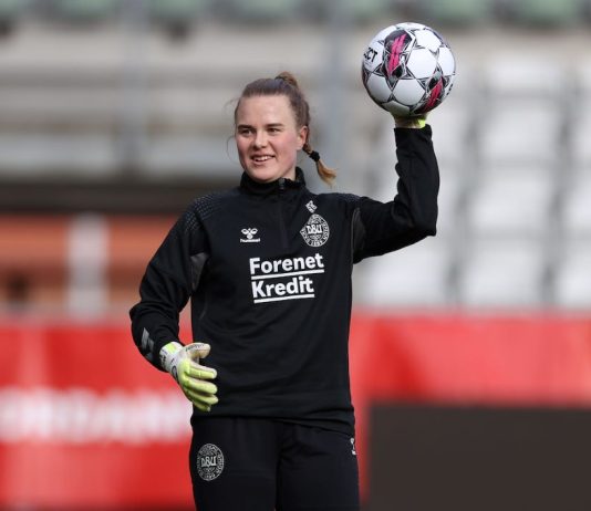 Dansk landsholdskeeper forlænger i Sverige