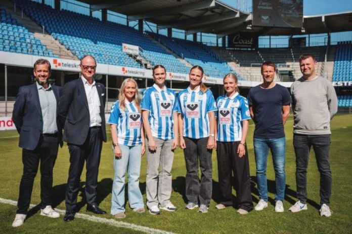 efb-pige-og-kvinde-fodbold-768x512