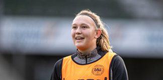 Cecilie Fløes flyvende start i Napoli fortsætter