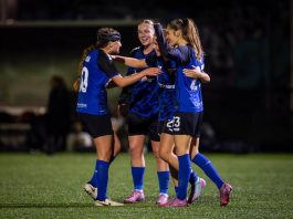 HB Køge knuser FCK med to hattricks – FCN fightede sig videre efter forlænget