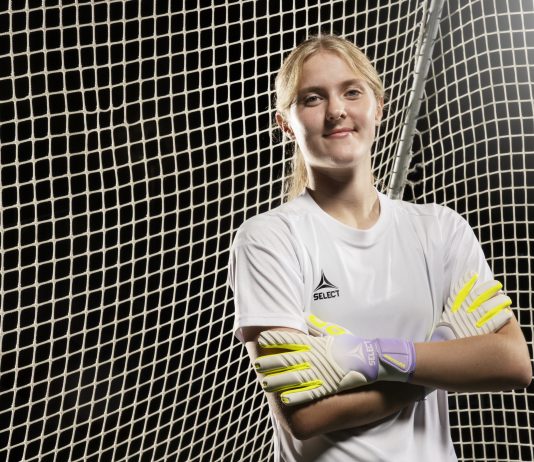 SELECT lancerer keeperhandske specialdesignet til kvinder