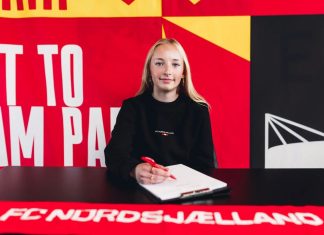 15-årige Caroline får kontrakt i FC Nordsjælland