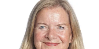 Gymnasierektor i opråb: Kvindefodbold skal ikke kopiere herrernes model