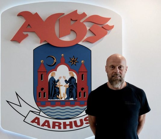 AGF-træner efter stærkt efterår: Pigerne har tilpasset sig fantastisk