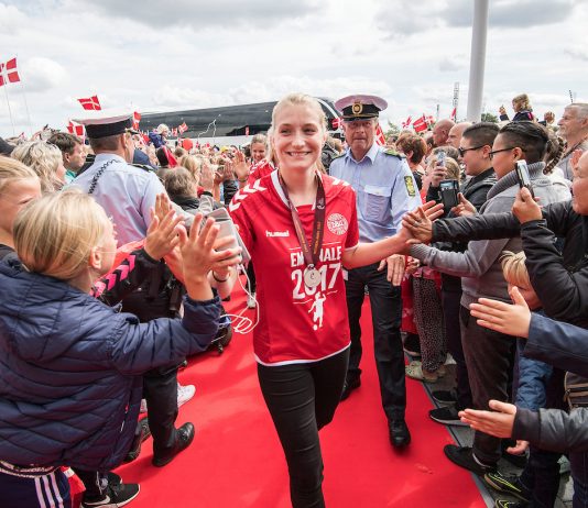 Kendte profiler klar til ny kvindeliga: Sensational League præsenterer de otte hold