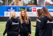 Skade spolerede starten i OB: Nu vil Anisa Saini føle sig om en del af holdet