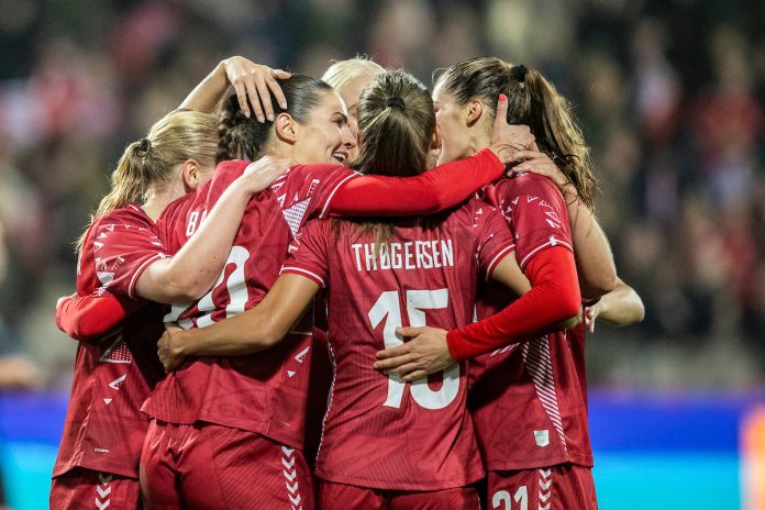 25.10.2024 - Kvindelandsholdet, Venskabskamp, Danmark vs. Sydafrika.