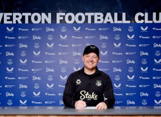 Everton Women fyrer Brian Sørensen med øjeblikkelig virkning