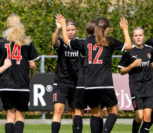 FC Midtjylland-piger imponerer stort ved svensk talentturnering og vinder sølv