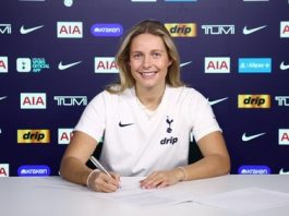 Tottenham belønner Olivia Møller Holdt med lang aftale