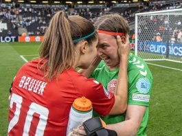 Landsholdskeeper tilbage i aktion for klubholdet efter langvarig skade