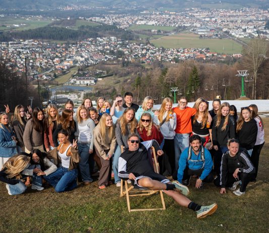 Fodbold, fællesskab og forbilleder: Oure-pigerne på træningslejr i Slovenien
