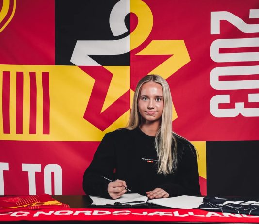 Fra offensivspiller til stopper: FCN-talent får sin første kontrakt