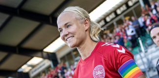 Kun en topklub kan lokke Pernille Harder tilbage til dansk fodbold