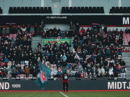 Troelsgaard-comeback og sæsonrekord, da FC Midtjylland satte oprykningskursen