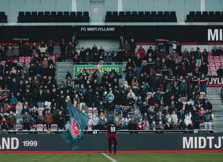 Troelsgaard-comeback og sæsonrekord, da FC Midtjylland satte oprykningskursen