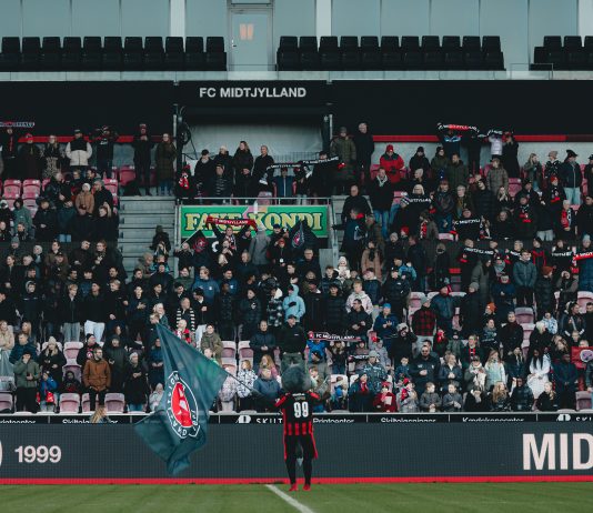 Troelsgaard-comeback og sæsonrekord, da FC Midtjylland satte oprykningskursen