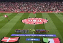 To tidligere landsholdsspillere hyldet i Parken