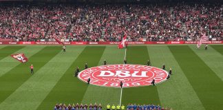 Målløs forestilling i Parken fastholder dansk førsteplads