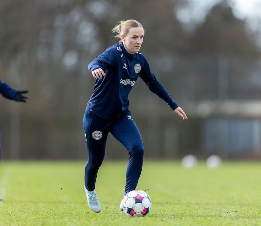 Dansk forsvarsspiller er hollandsk mester med PSV