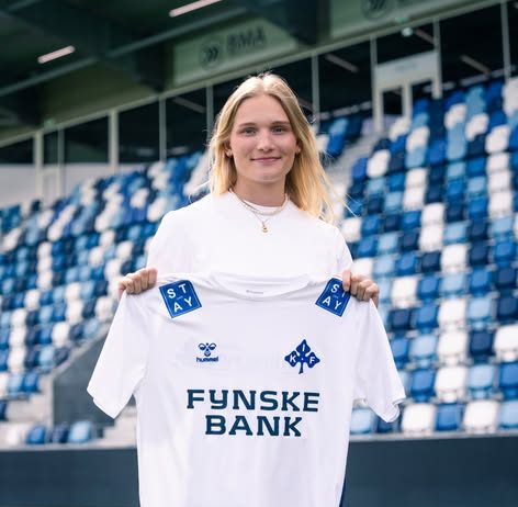 Cecilie Christensen forlænger Kolding IF trods skadespause