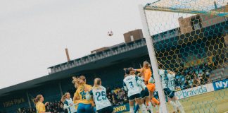 A-liga overblik: HB Køge slår Brøndby i intens topkamp, Fortuna Hjørring forbliver ubesejret og Kolding IF fejrer hjemmebanesejr