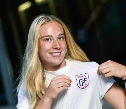 Emilie Holt åbner sin målkonto efter skiftet til spansk fodbold
