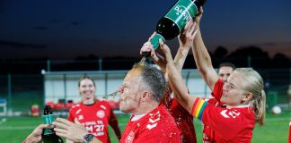 Landstræner spår Harder favorit-rolle ved Ballon d’Or