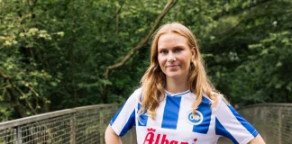 OB sender Carla Schulz videre efter manglende spilletid